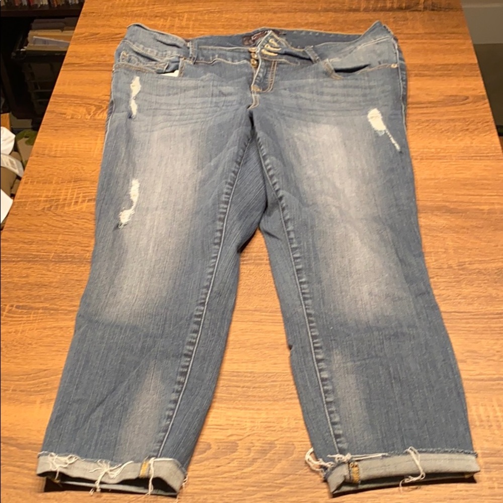 Cropped denim